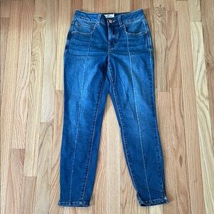 Maurices Everflex Jeans Womens 4 Blue Super Skinny Ankle Medium Wash